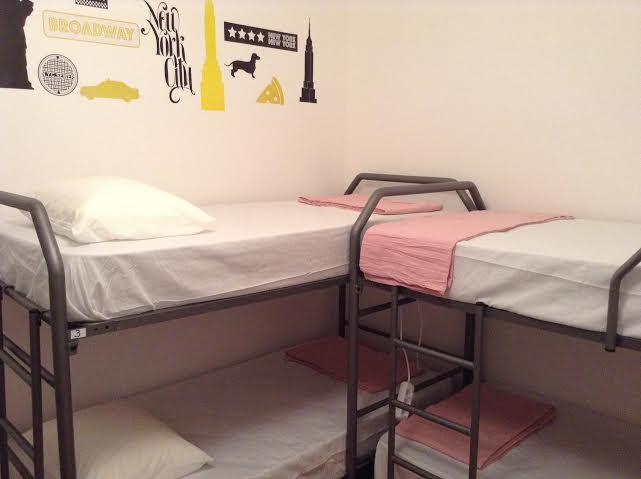 The Swallow Hostel Lisabona Cameră foto